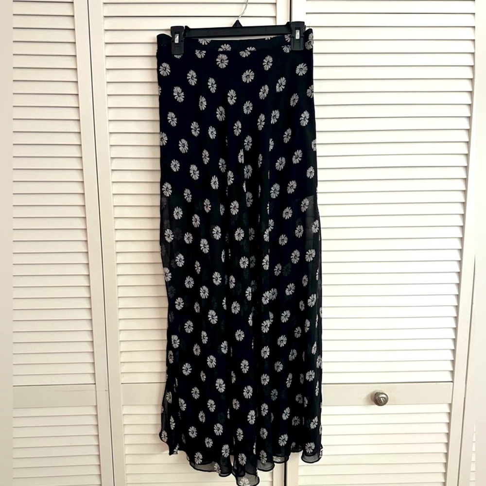 Forever 21 Flowie Skirt